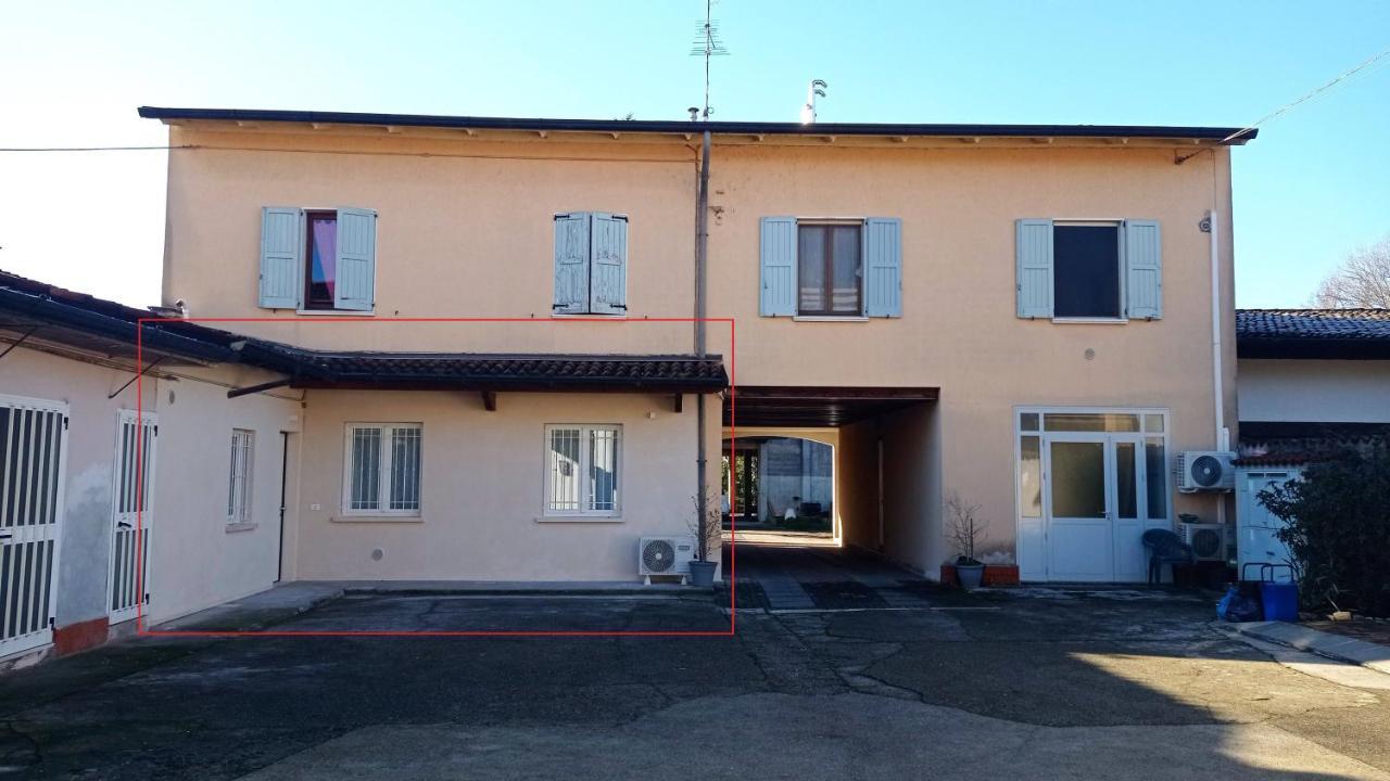 Casa Vacanze Anacleto Verolanuova Екстериор снимка